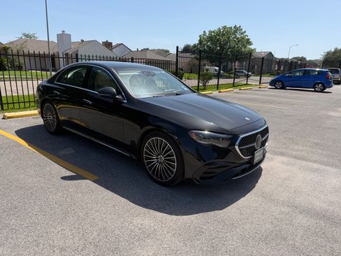 Used 2026 Mercedes-Benz E 350 Sedan image 8