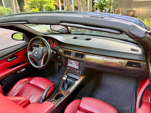Used 2007 BMW 335i Convertible RWD image 8