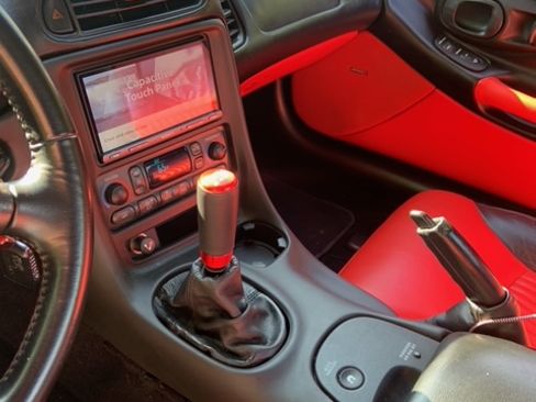 Used 2001 Chevrolet Corvette Z06 w/ Memory Pkg image 1