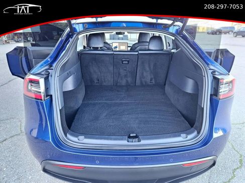 Used 2020 Tesla Model Y Long Range image 18