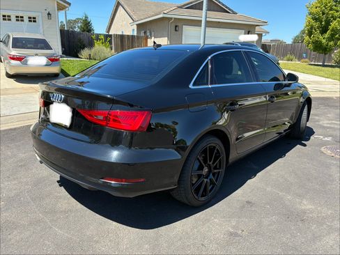 Used 2015 Audi A3 1.8T Premium w/ Cold Weather Package FWD image 5