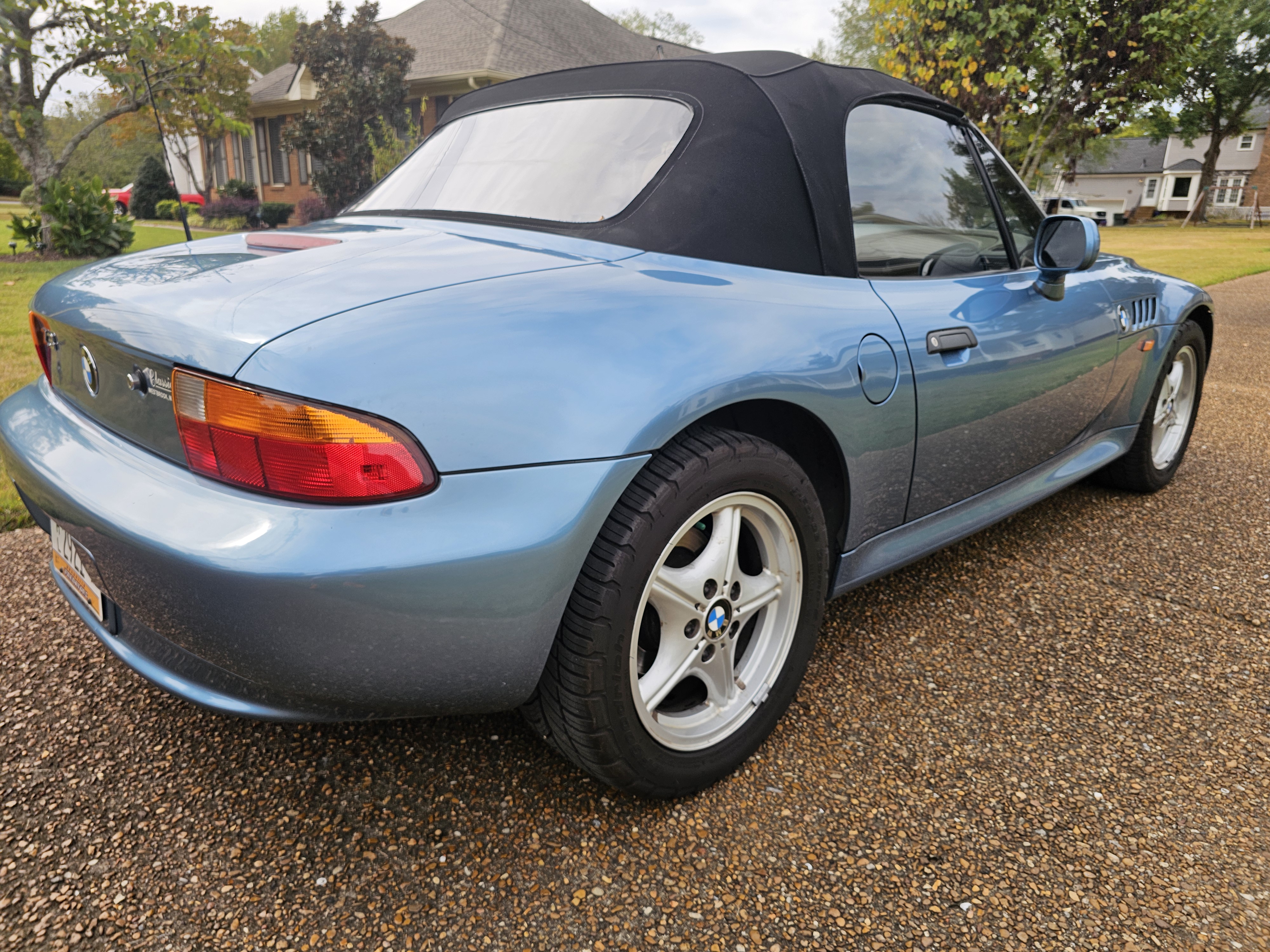 Used 1997 BMW Z3 1.9 RWD image 2