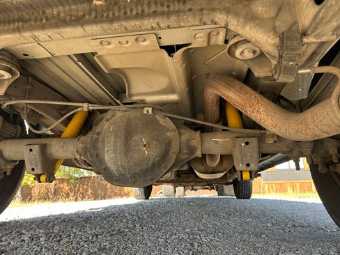 Used 2013 Chevrolet Express 2500 image 15