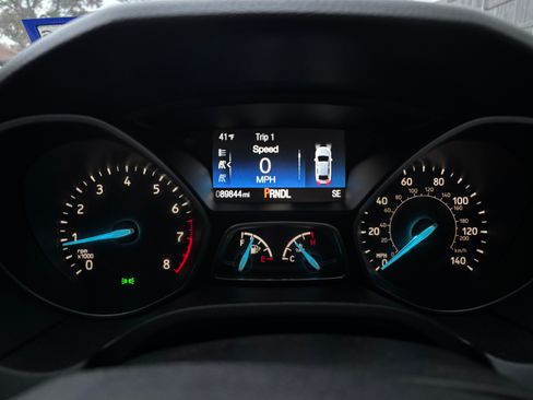 Used 2018 Ford Focus SE image 11