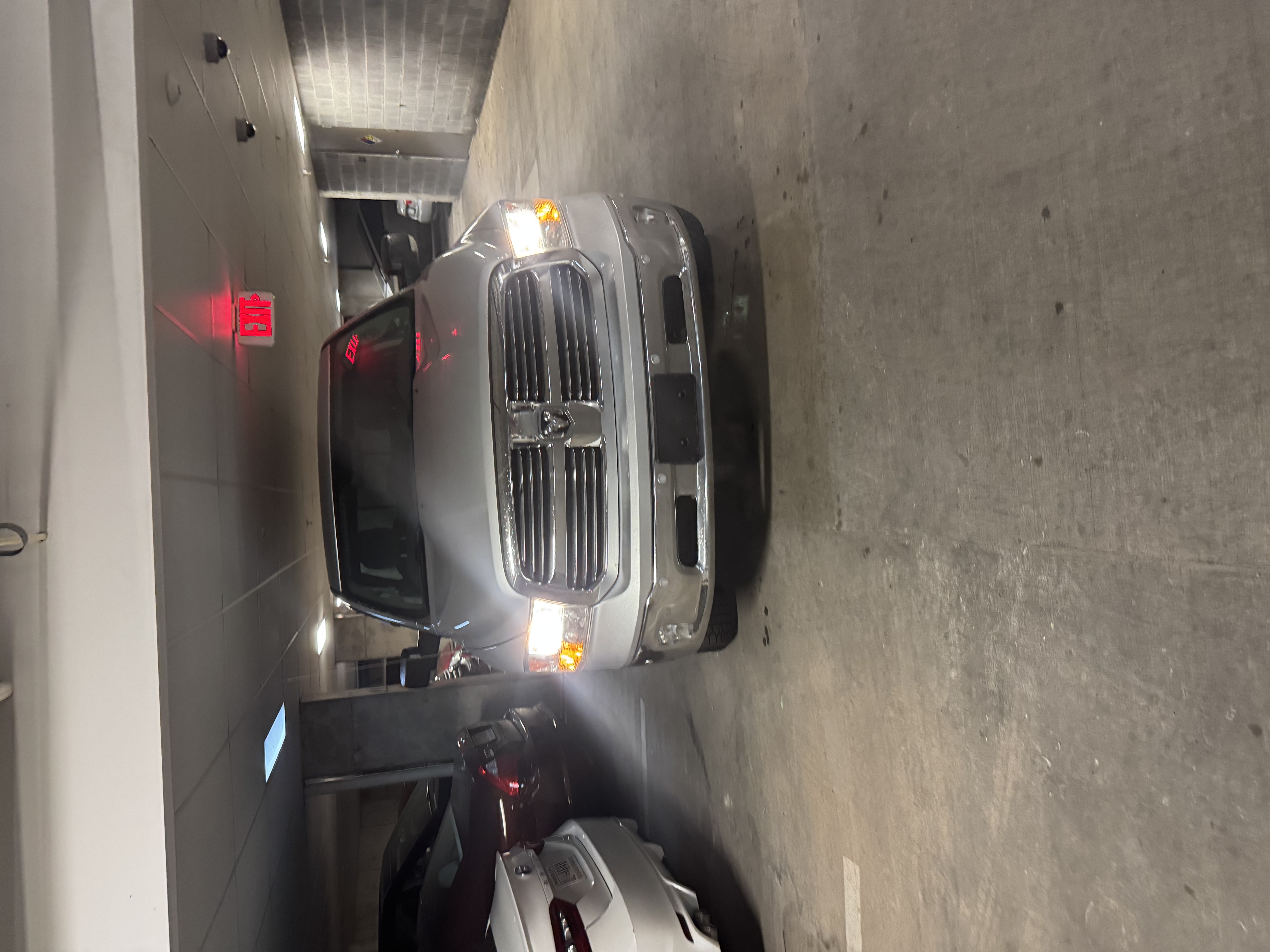 Used 2017 RAM 1500 Big Horn AWD/4WD image 2