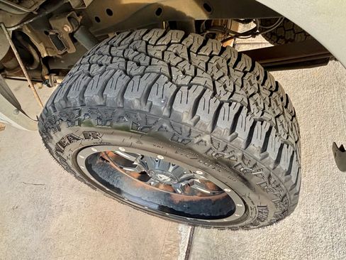 Used 2010 Ford F150 Lariat image 23