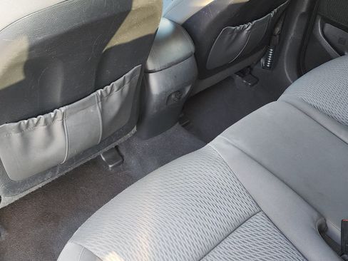 Used 2017 Hyundai Santa Fe Sport image 24