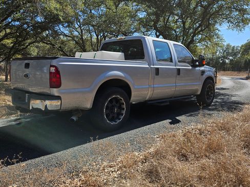 Used 2008 Ford F350 XL image 11