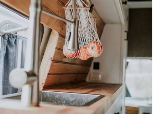 Used 2003 Ford E-250 and Econoline 250 image 12