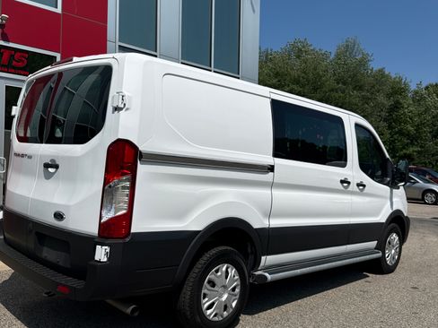 Used 2025 Ford Transit 250 Low Roof w/ Exterior Upgrade Package RWD image 9