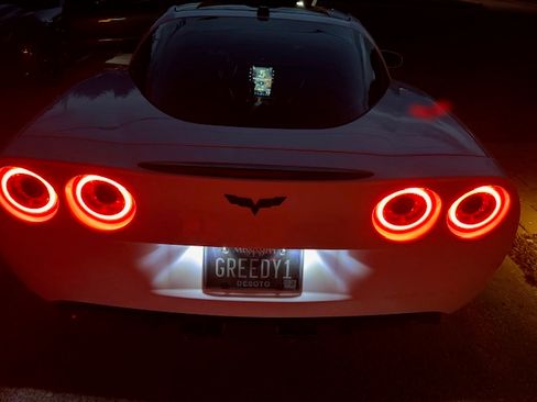 Used 2005 Chevrolet Corvette Coupe 2D w/ Preferred Equipment Group image 11