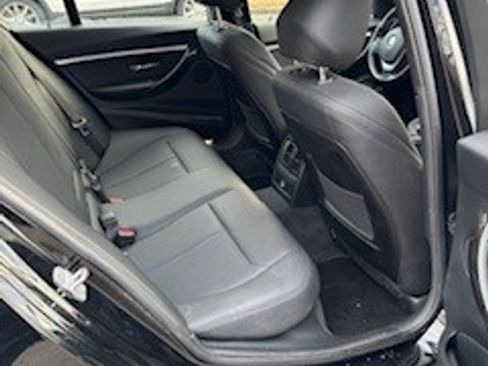 Used 2018 BMW 330i xDrive Sedan image 14
