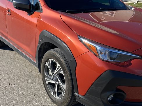 Used 2024 Subaru Crosstrek 2.0i Premium image 1