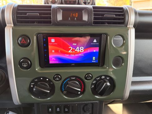 Used 2010 Toyota FJ Cruiser 4WD image 27