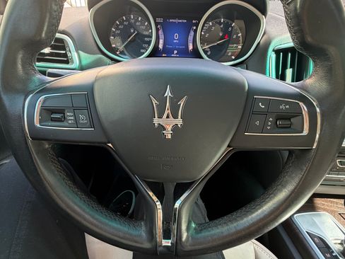 Used 2014 Maserati Ghibli RWD image 5