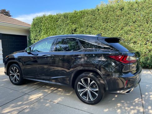 Used 2017 Lexus RX 350 AWD w/ Premium Package image 6