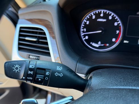 Used 2017 Genesis G80 3.8 w/ Option Group 02 image 14