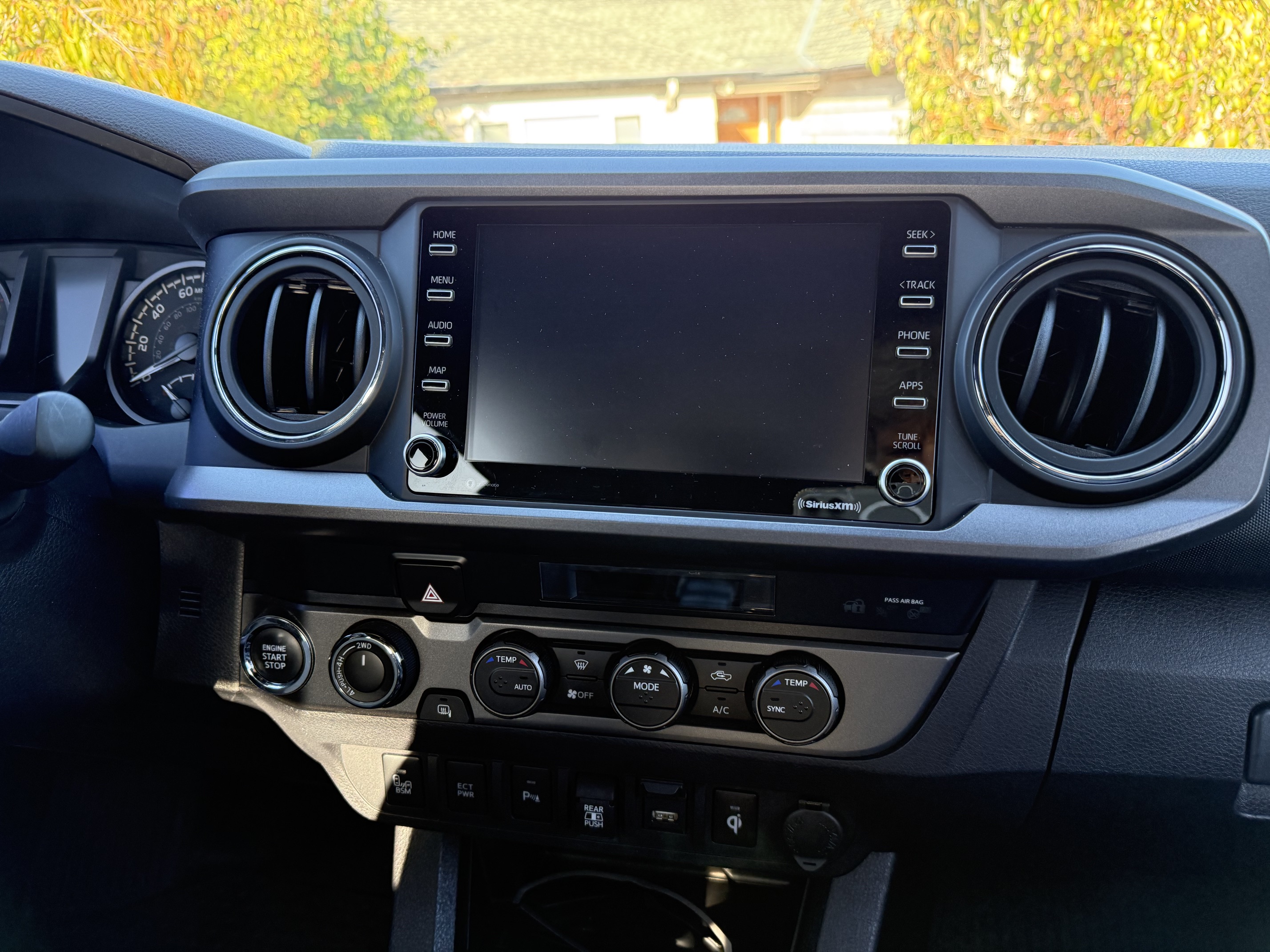 Used 2023 Toyota Tacoma TRD Sport w/ Advanced Technology Package AWD/4WD image 13