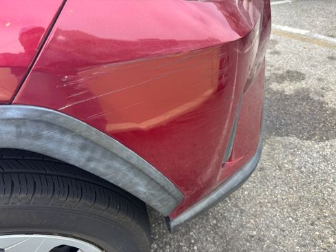 Used 2019 Toyota RAV4 LE image 12