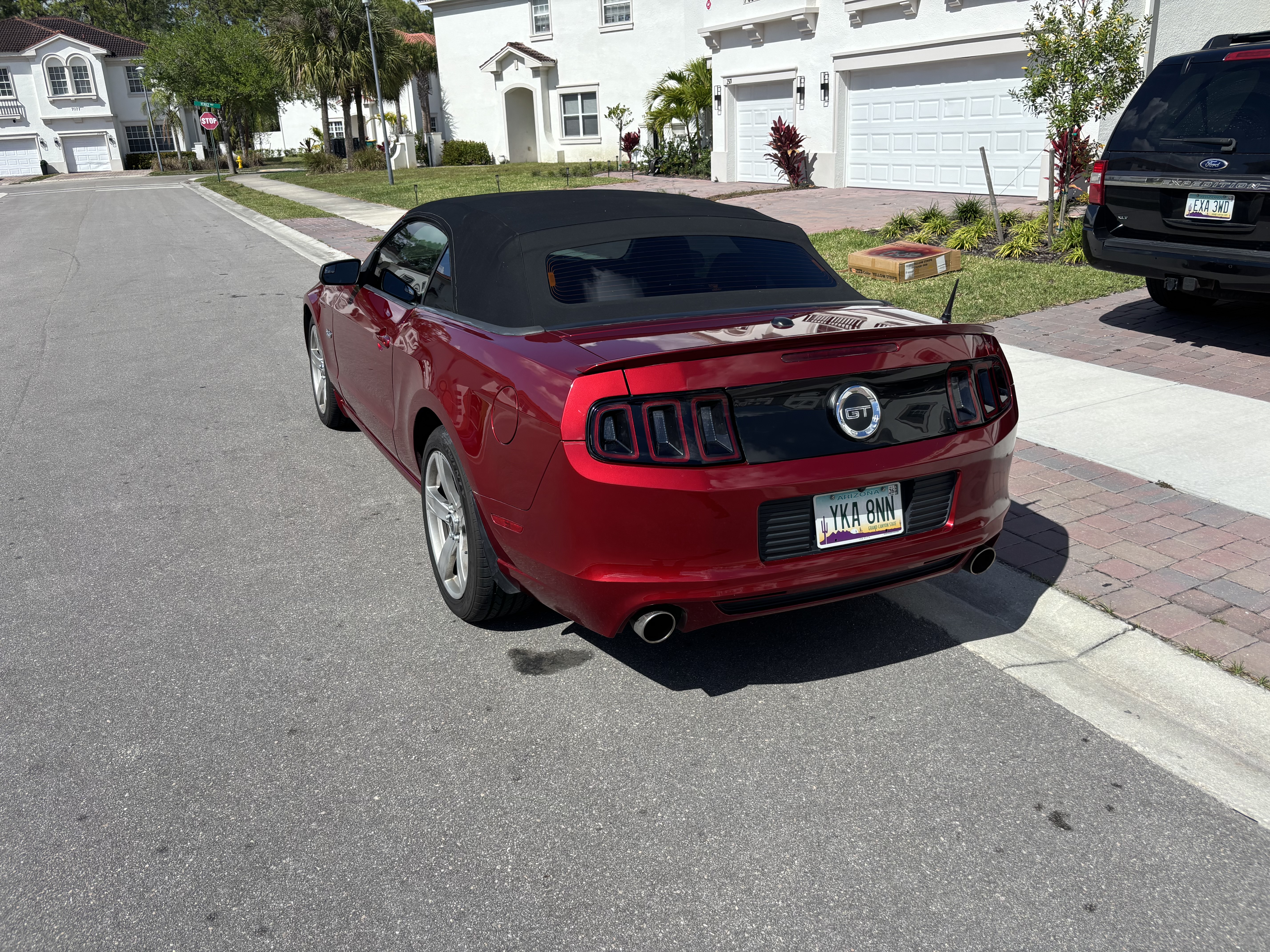 Used 2014 Ford Mustang GT Premium w/ Comfort Package RWD image 14