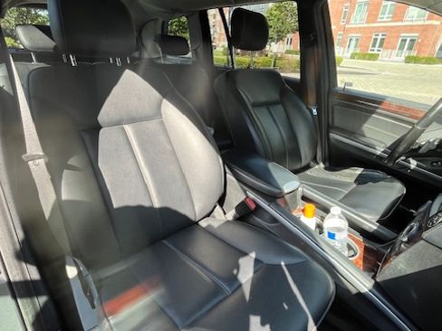 Used 2010 Mercedes-Benz GL 450 4MATIC image 8