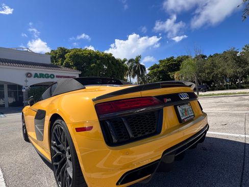 Used 2018 Audi R8 V10 plus image 6