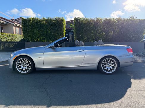 Used 2009 BMW 328i Convertible w/ Premium Pkg RWD image 5