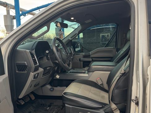 Used 2015 Ford F150 XLT w/ Equipment Group 301A Mid image 11