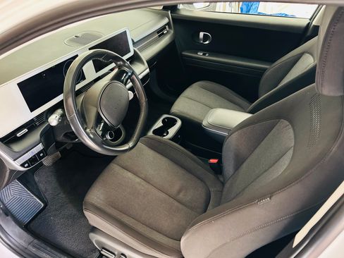 Used 2022 Hyundai Ioniq 5 SE w/ Cargo Package image 8