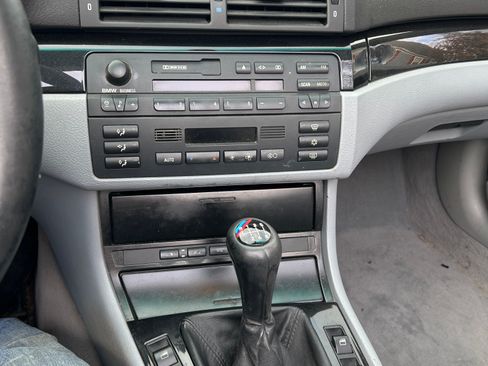 Used 2001 BMW M3 Convertible image 11