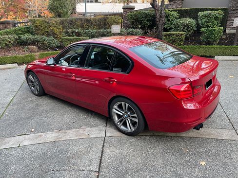 Used 2012 BMW 328i Sedan image 2