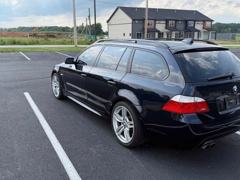 Used 2009 BMW 535i xDrive 535i xDrive Sport Wagon 4D image 2