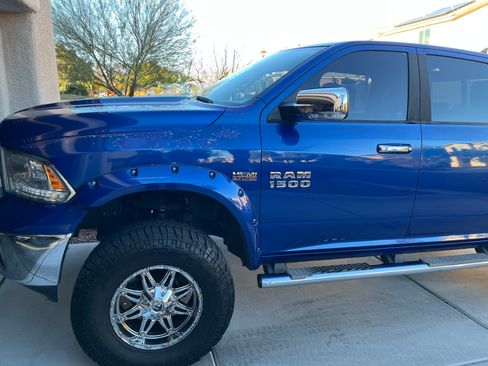 Used 2014 RAM 1500 Laramie w/ Convenience Group image 8