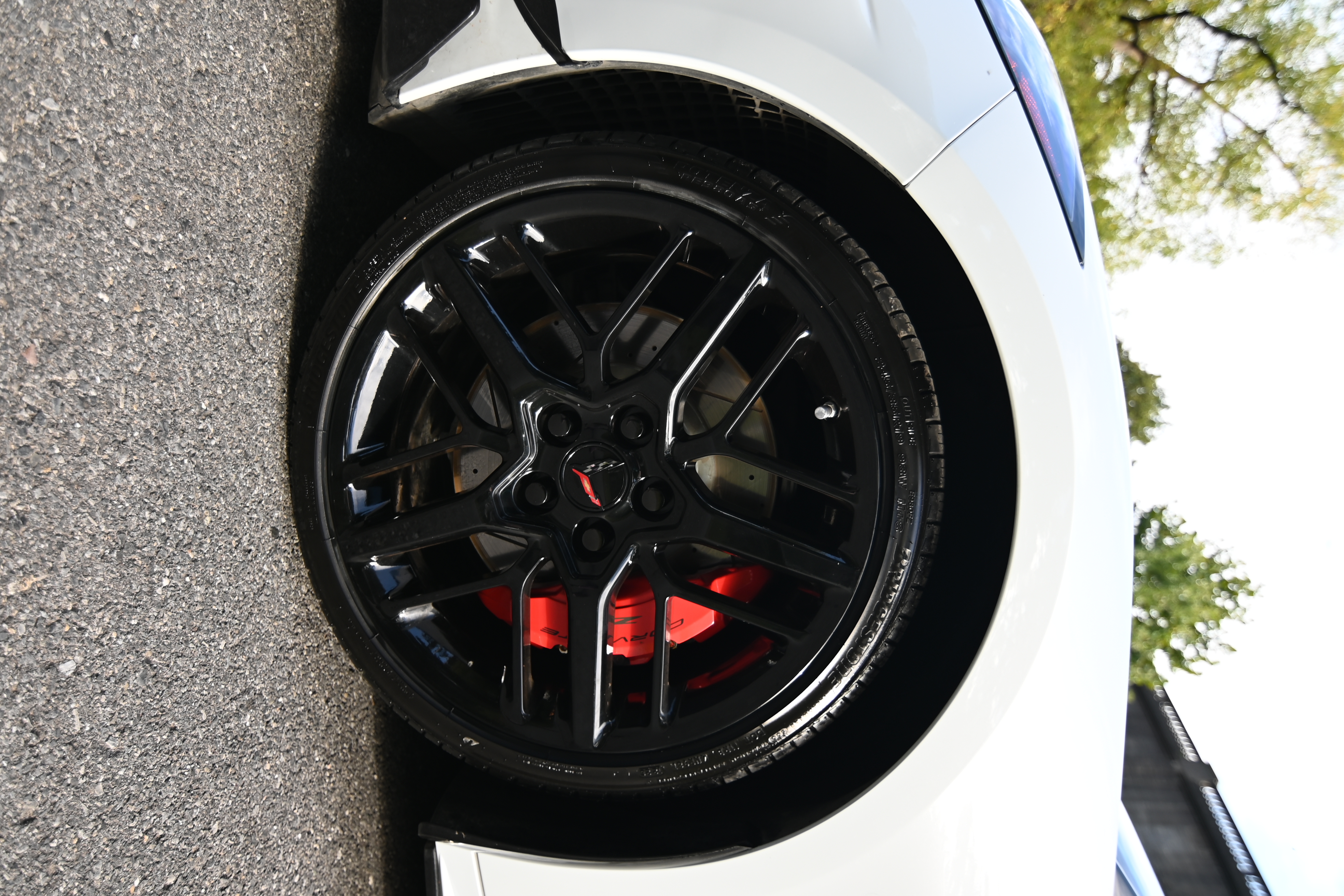 Used 2021 Chevrolet Corvette Stingray Premium Conv w/ Z51 Performance Package RWD image 14