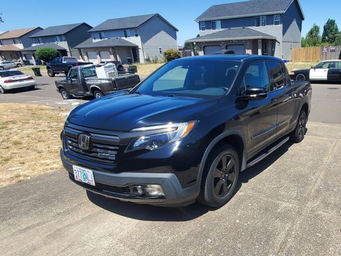 Used 2017 Honda Ridgeline Black Edition image 1