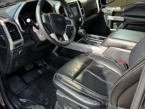 Used 2018 Ford F150 Lariat w/ Equipment Group 502A Luxury image 14