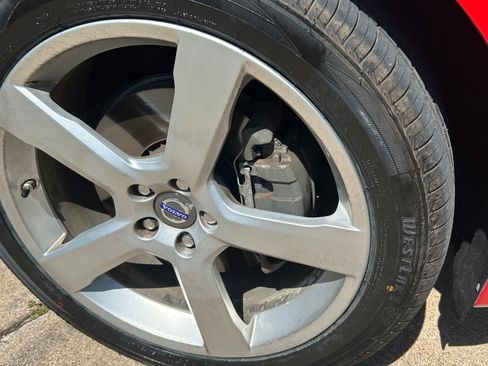 Used 2013 Volvo XC60 T6 Platinum AWD/4WD image 11
