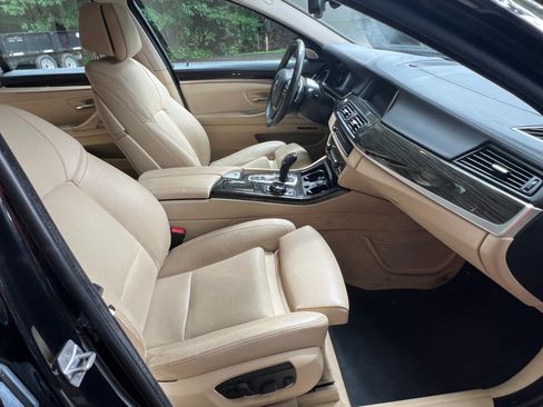 Used 2015 BMW 550i xDrive Sedan AWD/4WD image 43