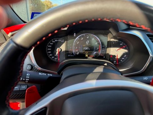 Used 2019 Chevrolet Corvette Z06 image 16