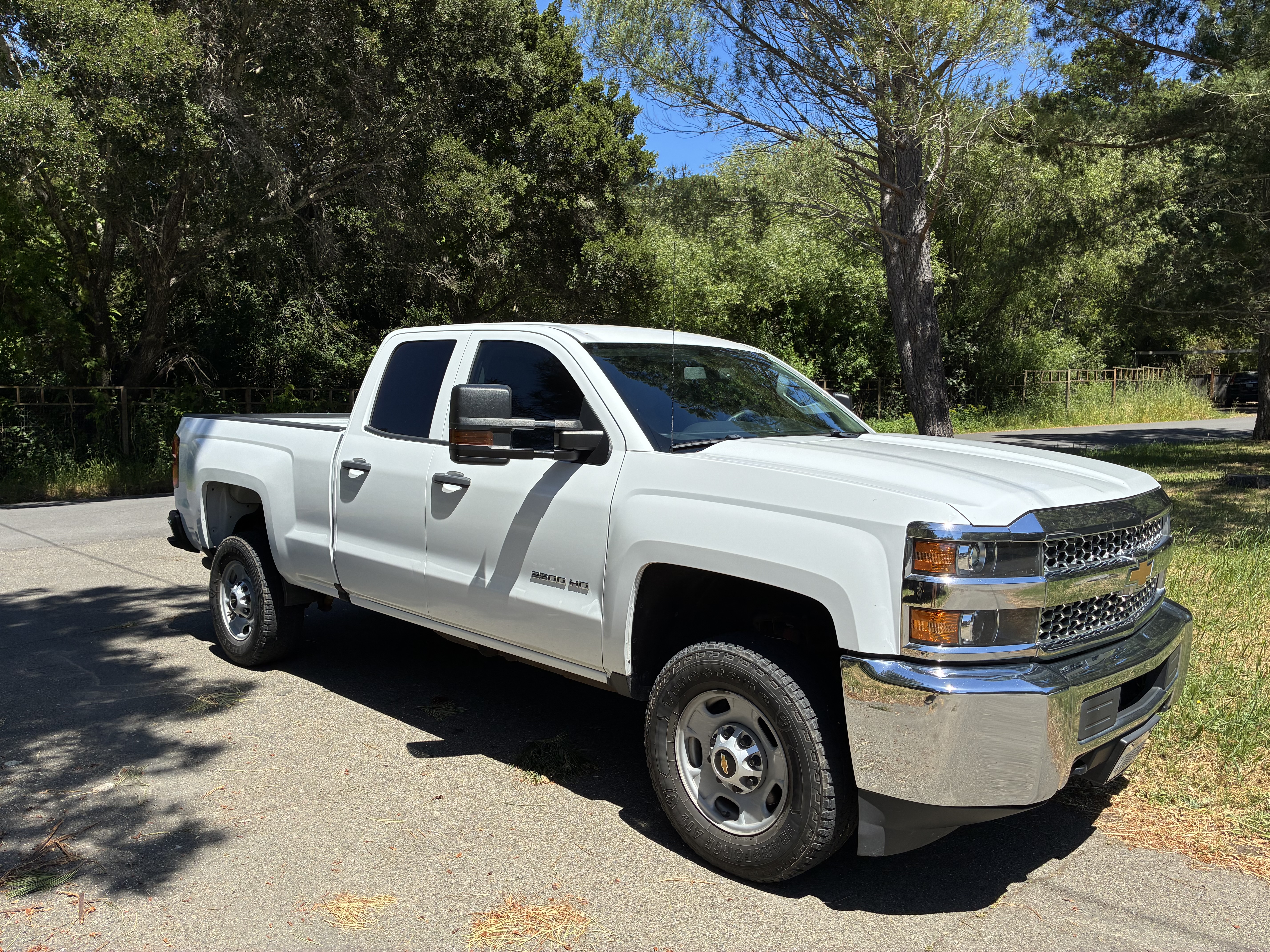 Used 2019 Chevrolet Silverado 2500 W/T AWD/4WD image 1