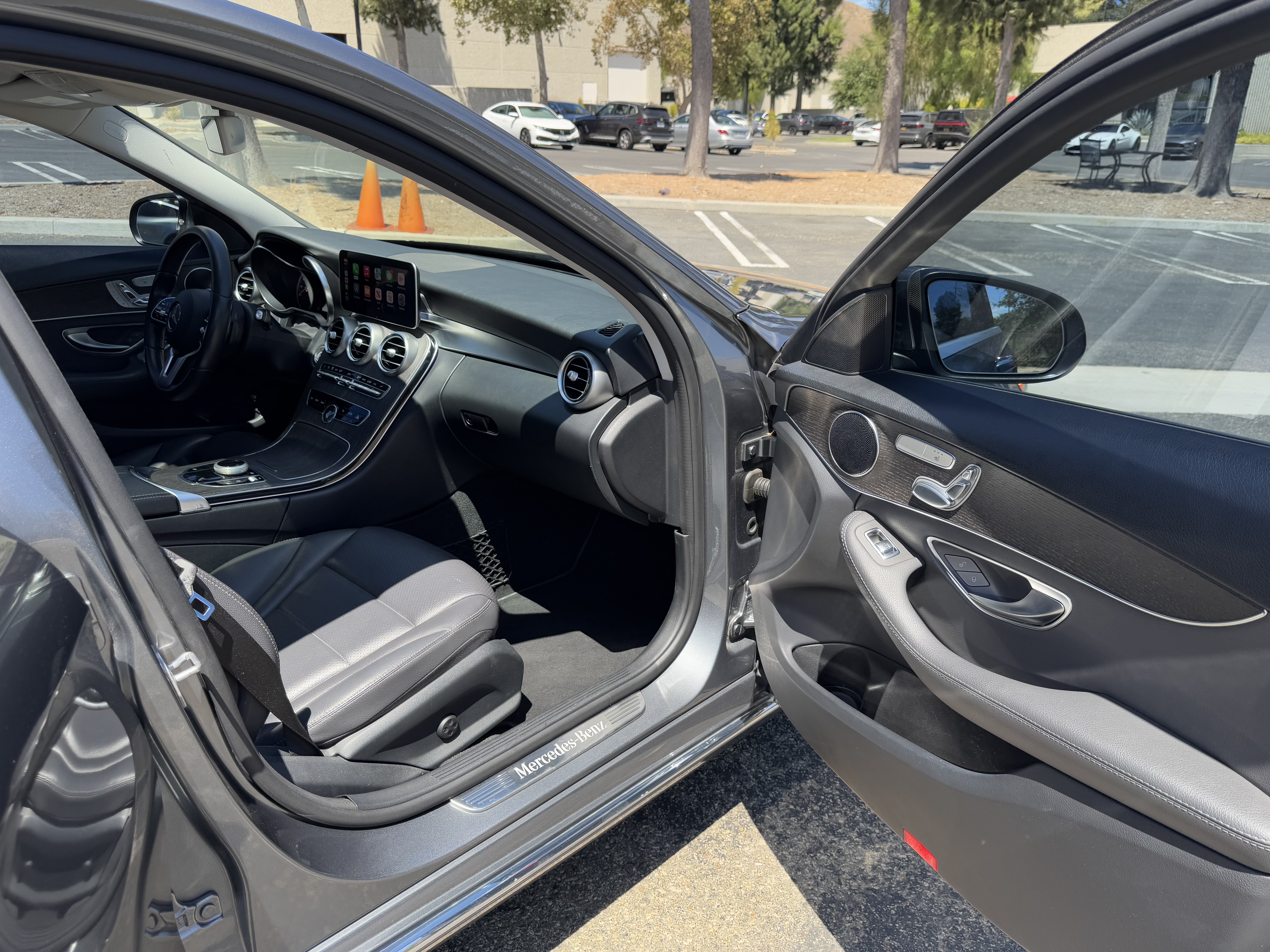 Used 2019 Mercedes-Benz C 300 Sedan image 17
