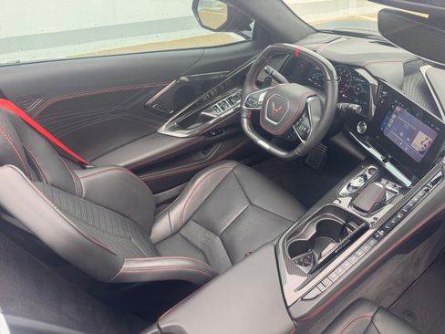 Used 2024 Chevrolet Corvette Z06 image 19