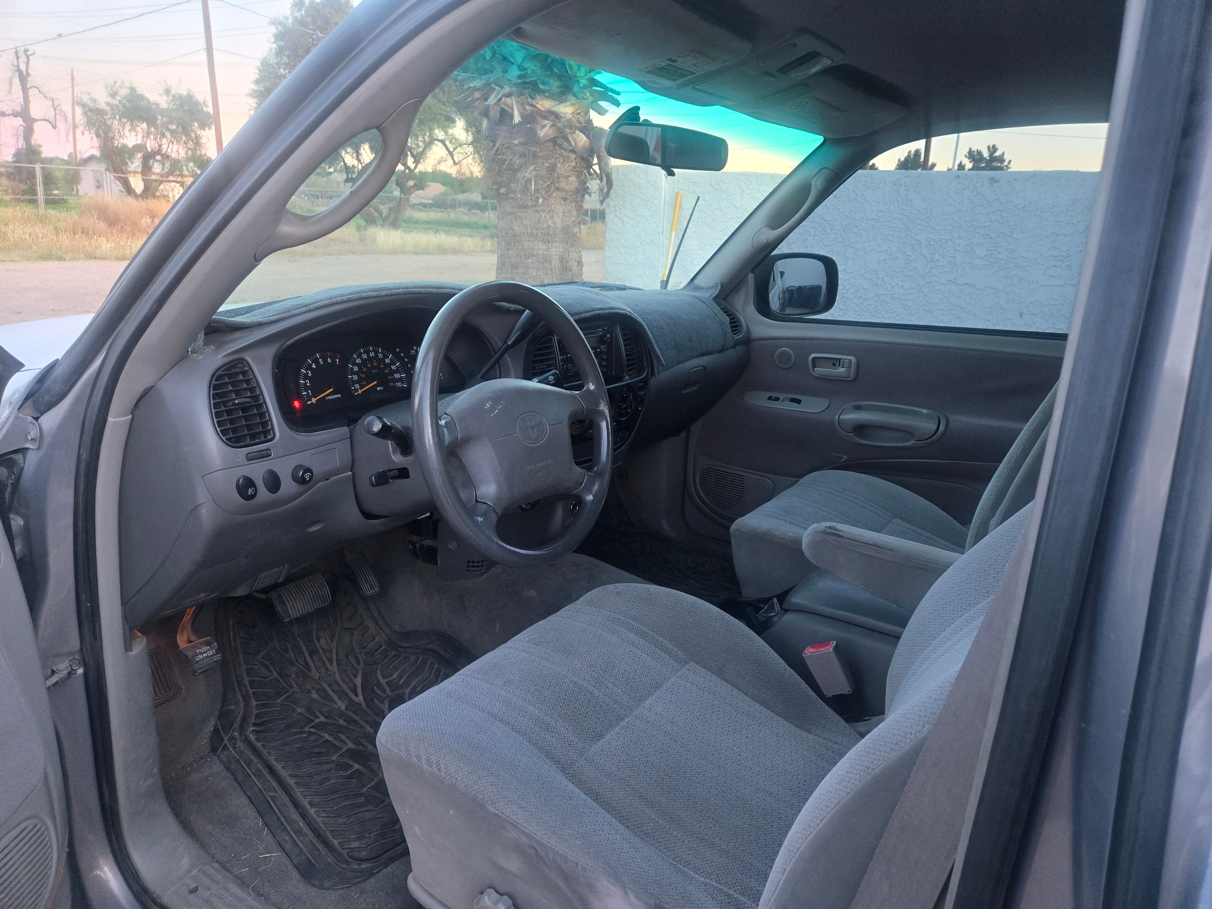 Used 2000 Toyota Tundra SR5 RWD image 9