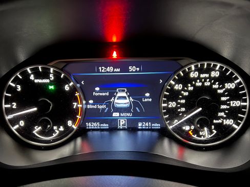 Used 2023 Nissan Altima 2.5 SR image 13