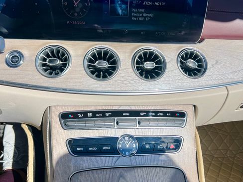 Used 2020 Mercedes-Benz E 450 Cabriolet image 22