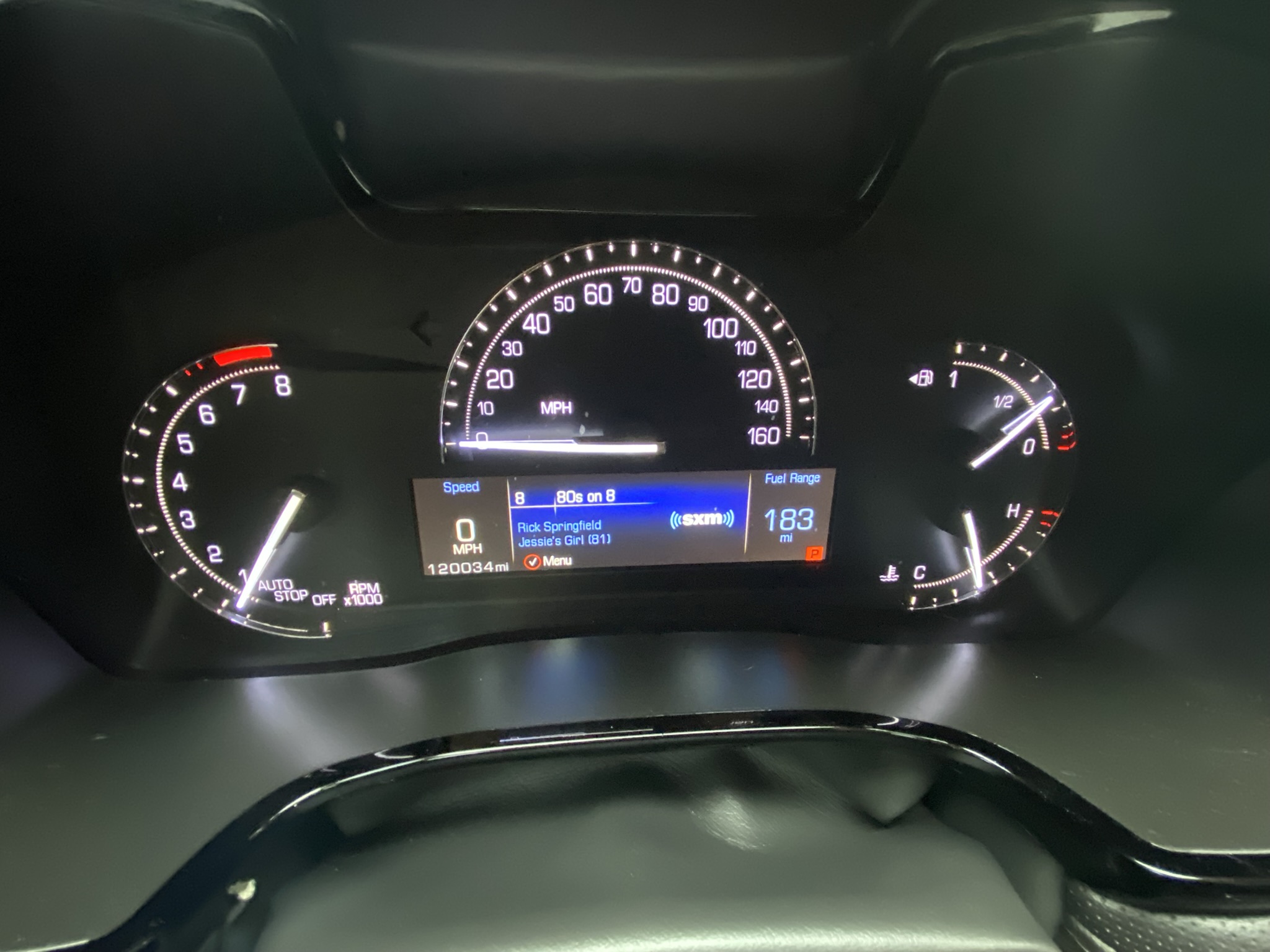 Used 2019 Cadillac XT5 Luxury FWD image 2
