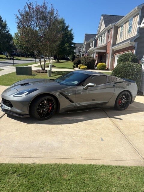 Used 2016 Chevrolet Corvette Stingray Coupe w/ 3LT Preferred Equipment Group RWD image 16