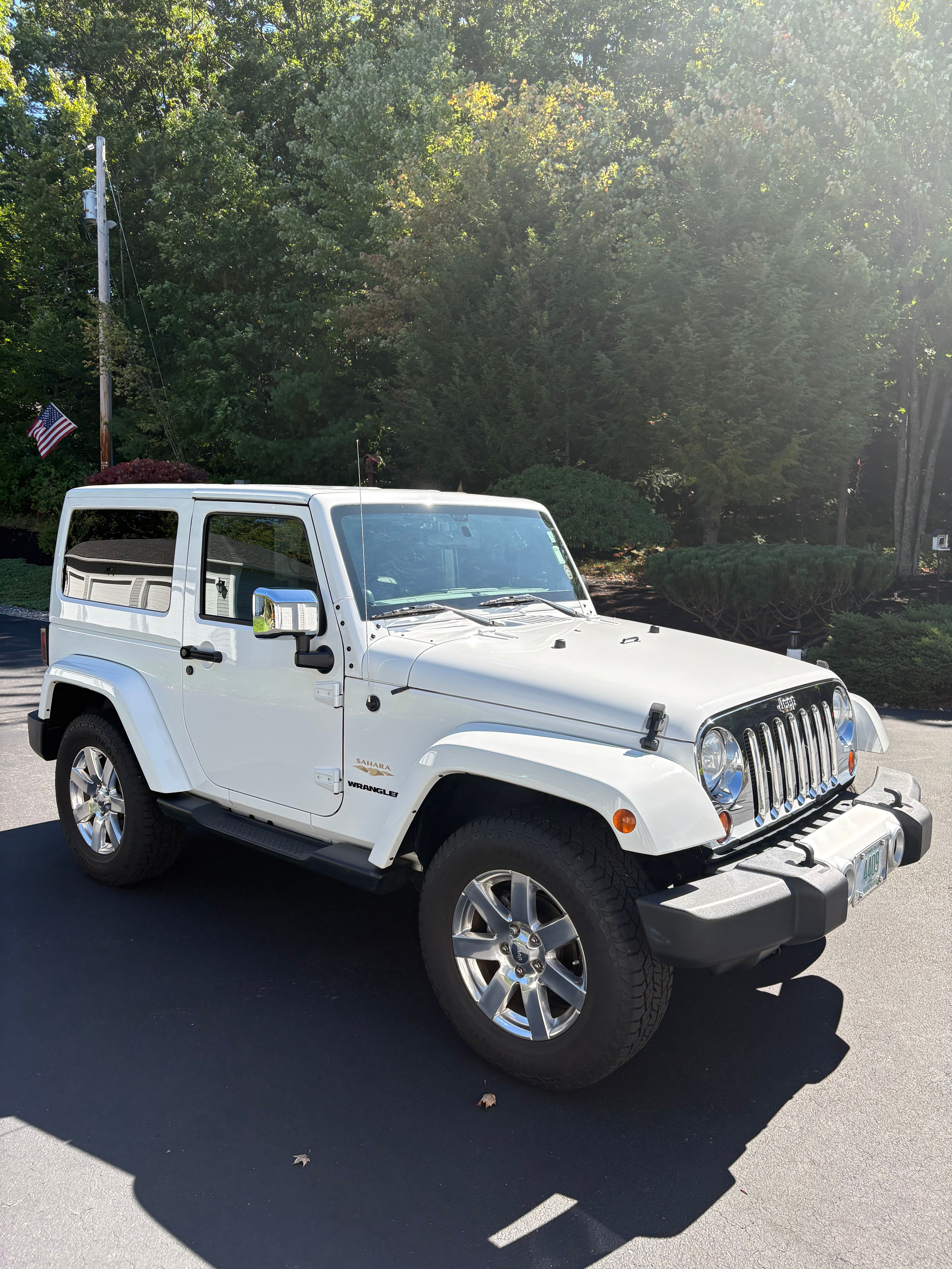 Used 2012 Jeep Wrangler Sahara AWD/4WD image 11