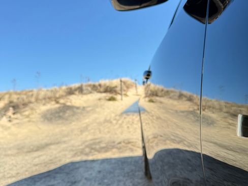 Used 2023 BMW 330i xDrive Sedan w/ M Sport Package image 22