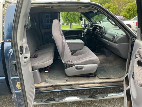 Used 2002 Dodge Ram 2500 Truck 4x4 Quad Cab image 17